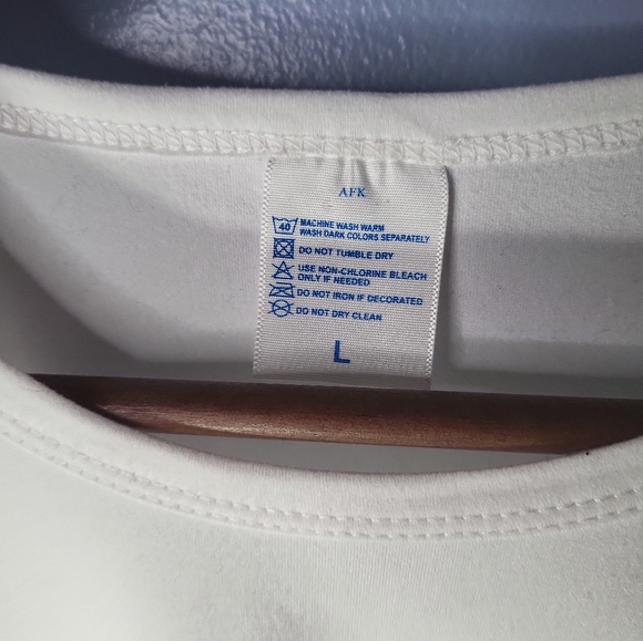 Dragon Ball Goku White Tee Woman Size L - Picture 4 of 4